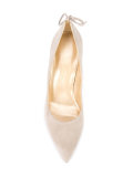 Peekabow pumps 
