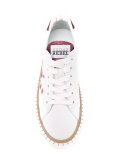 lace up trainers 