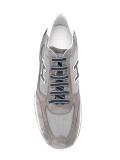 lace up trainers
