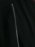 sleeveless sweatshirt