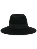 'Virginie' hat 
