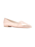 pointed toe slippers