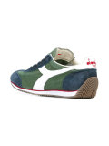 lace up trainers 