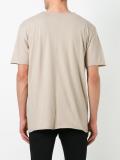 layered T-shirt 