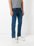 slim-fit jeans 