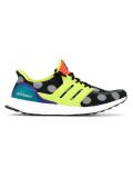 'Ultra Boost'慢跑鞋