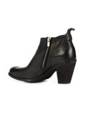 'Plaisir' boots