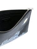 wolf print clutch