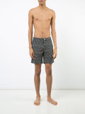CALDER TRUNKS 7.5" GEO
