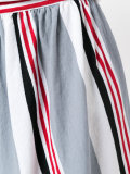 pleated skirt