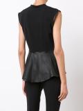 zipped vest 