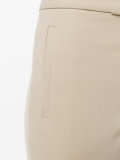 slim-fit trousers 