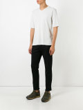 Lanu V-neck T-shirt