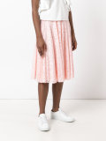 pleated skirt