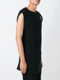 embellished textured sleeveless sweatshirt