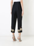 embroidered flower cropped trousers 