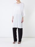 oversized T-shirt