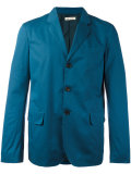 casual three button blazer