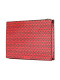 Love clutch