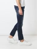 'Long Crotch'牛仔裤