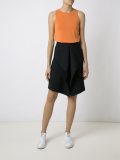 sleeveless top
