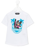 Surfing beach T-shirt 