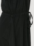 sleeveless dress