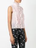 ruffled blouse 