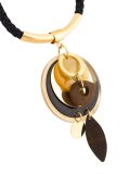 disc pendant necklace