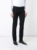 slim fit jeans