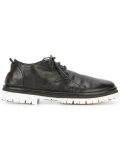 lace up shoes