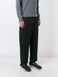 wide leg trousers