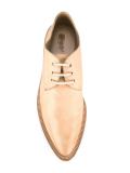 lace-up shoes 