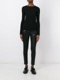 round neck jumper