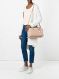 removable strap tote