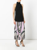halterneck top 
