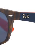 'New Wayfarer'太阳眼镜
