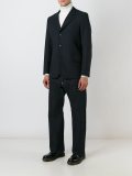 肘部贴花西装夹克