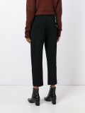 loose-fit cropped trousers