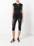 Training three-quarter leggings