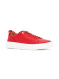 lace-up trainers