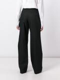 wide leg trousers