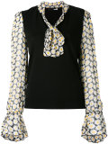 floral print contrast top 