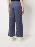 loose fit trousers 