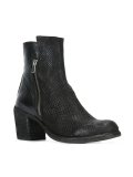 'Agnes' boots