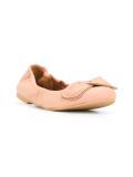 bow front ballerinas