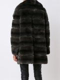 'Reax' coat