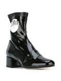 'Flirting' boots