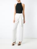 round neck sleeveless blouse