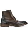 'Moro' boots